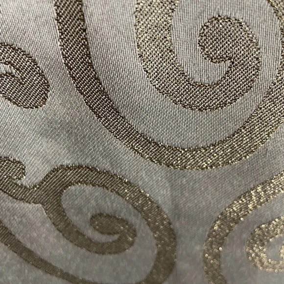 PRICE DROP! Elegant Gold Filigree Table Runners - Set of 2 - Picture 8 of 10